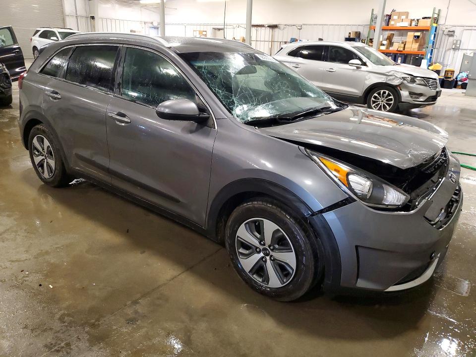 Продажа на аукционе авто 2017 Kia Niro, vin: KNDCB3LC5H5088864, номер лота: 68999286