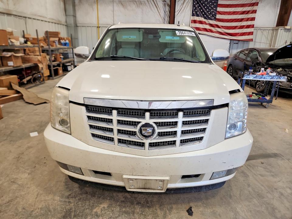 2007 Cadillac Escalade მანქანა იყიდება აუქციონზე, vin: 1GYFK66837R307795, აუქციონის ნომერი: 70645976