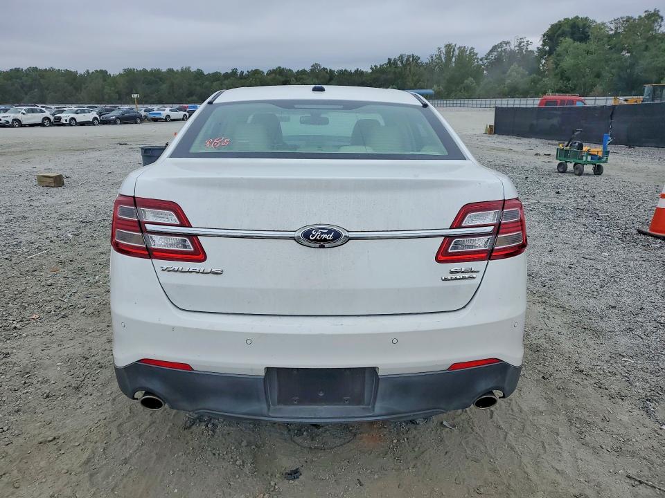 Продажа на аукционе авто 2015 Ford Taurus, vin: 1FAHP2E82FG112409, номер лота: 70128336