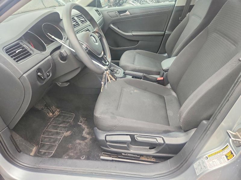 68635516 :رقم المزاد ، 3VW267AJXGM223576 vin ، 2016 Volkswagen Jetta مزاد بيع
