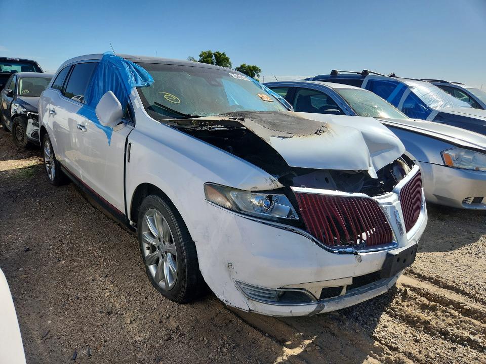 2013 Lincoln Mkt მანქანა იყიდება აუქციონზე, vin: 2LMHJ5AT5DBL58897, აუქციონის ნომერი: 66818116