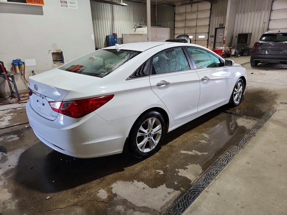 69596826 :رقم المزاد ، 5NPEC4AC1DH694686 vin ، 2013 Hyundai Sonata مزاد بيع