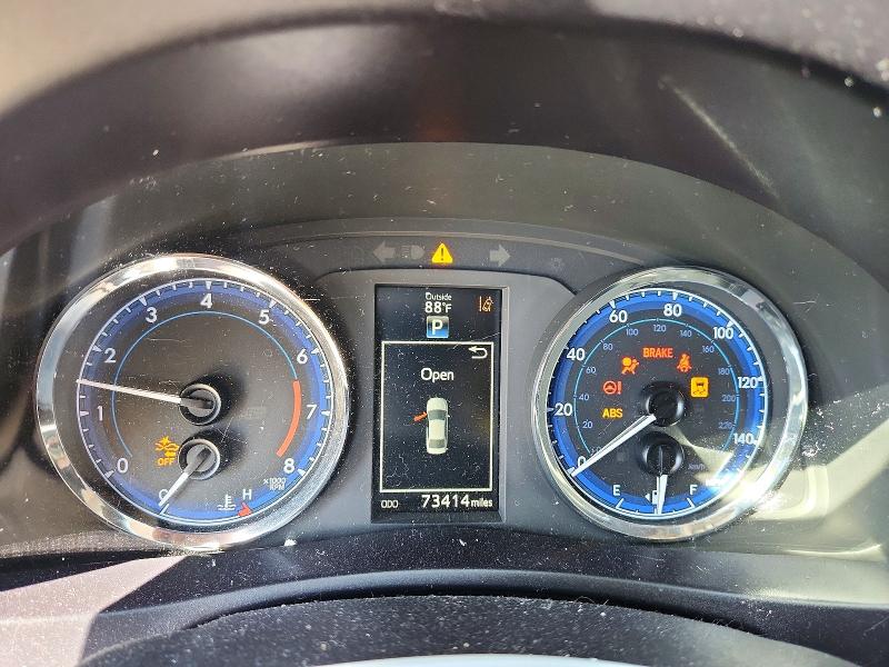 Продаж на аукціоні авто 2017 Toyota Corolla, vin: 5YFBURHE1HP584542, номер лоту: 70545586
