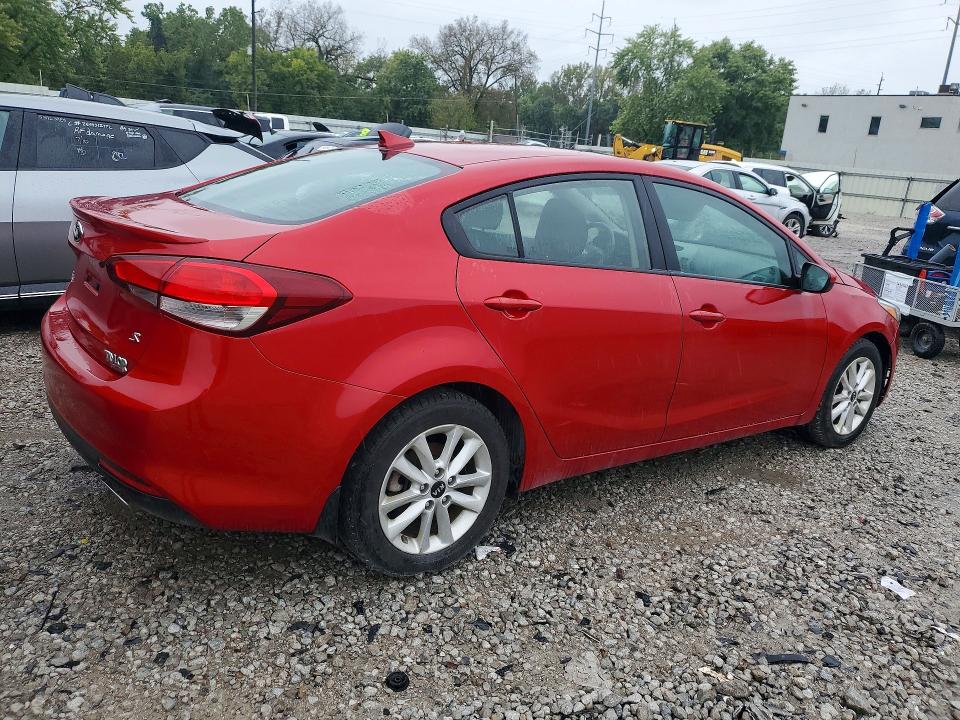 2017 Kia Forte მანქანა იყიდება აუქციონზე, vin: 3KPFL4A77HE158598, აუქციონის ნომერი: 69698776