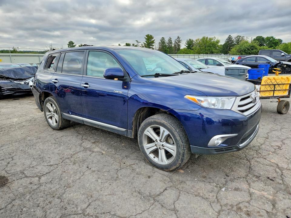 2011 Toyota Highlander მანქანა იყიდება აუქციონზე, vin: 5TDDK3EH6BS088029, აუქციონის ნომერი: 69735556