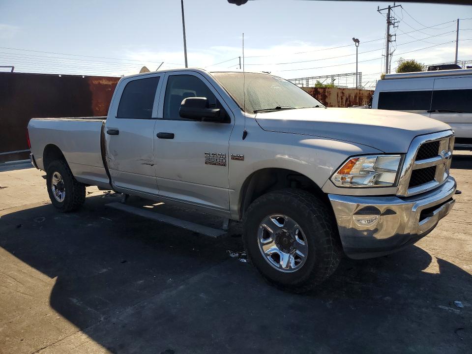 2018 Ram 2500 მანქანა იყიდება აუქციონზე, vin: 3C6UR5HJ2JG261037, აუქციონის ნომერი: 70827316