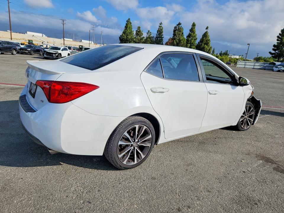 68849956 :رقم المزاد ، 2T1BURHE4HC756675 vin ، 2017 Toyota Corolla مزاد بيع