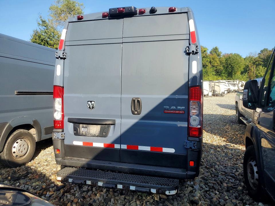 64831216 :رقم المزاد ، 3C6MRVJG3ME572006 vin ، 2021 Ram Promaster 3500 مزاد بيع