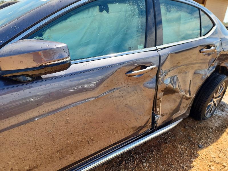 Auction sale of the 2018 Acura Tlx, vin: 19UUB2F56JA010362, lot number: 68277986