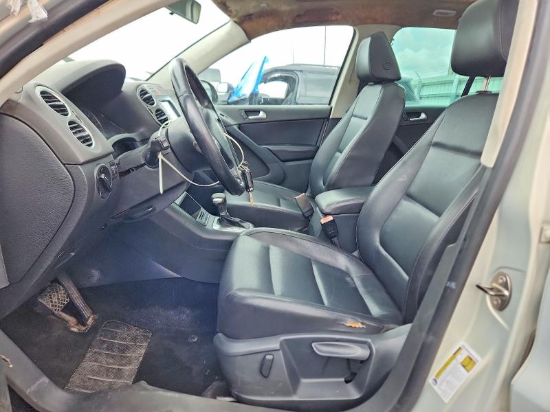 Продаж на аукціоні авто 2010 Volkswagen Tiguan, vin: WVGBV7AX9AW521775, номер лоту: 70256896