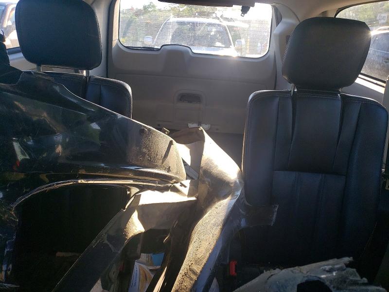 67474116 :رقم المزاد ، 2C4RC1BG3CR303718 vin ، 2012 Chrysler Town & Country مزاد بيع
