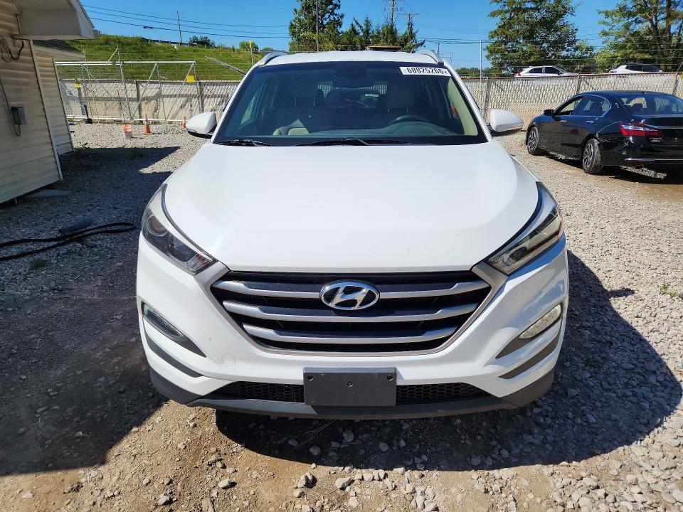 Продаж на аукціоні авто 2017 Hyundai Tucson, vin: KM8J3CA46HU524414, номер лоту: 68825266
