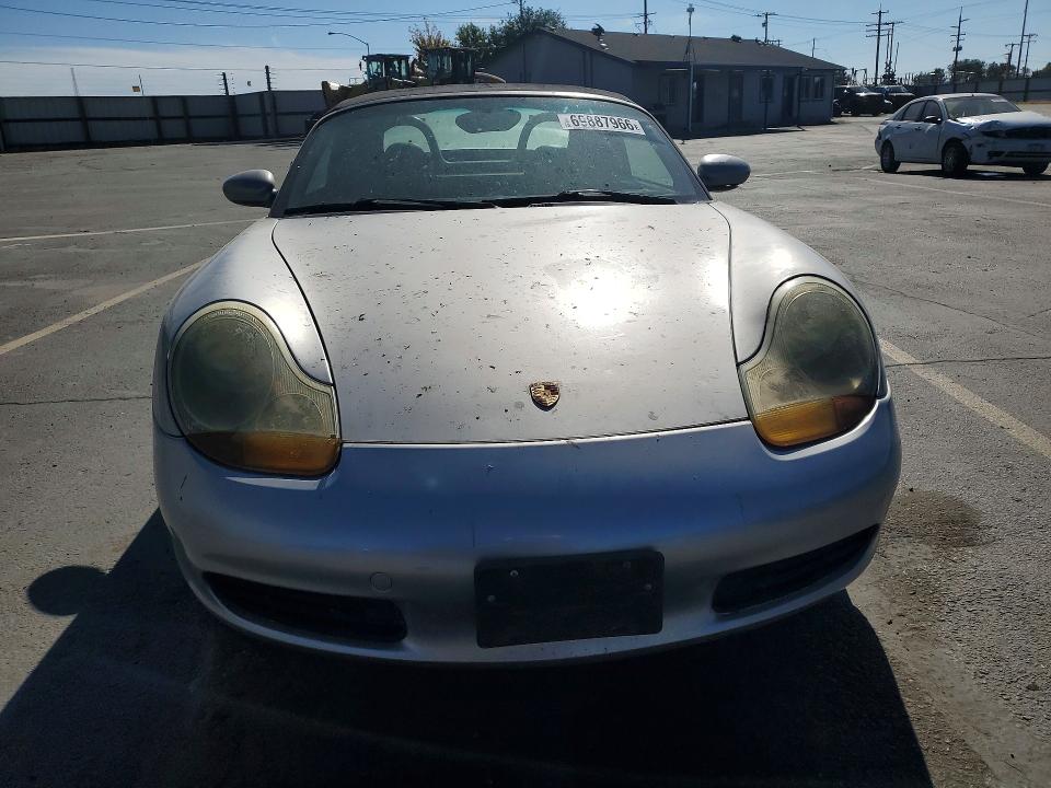 69887966 :رقم المزاد ، WP0CA2983XU623923 vin ، 1999 Porsche Boxster مزاد بيع