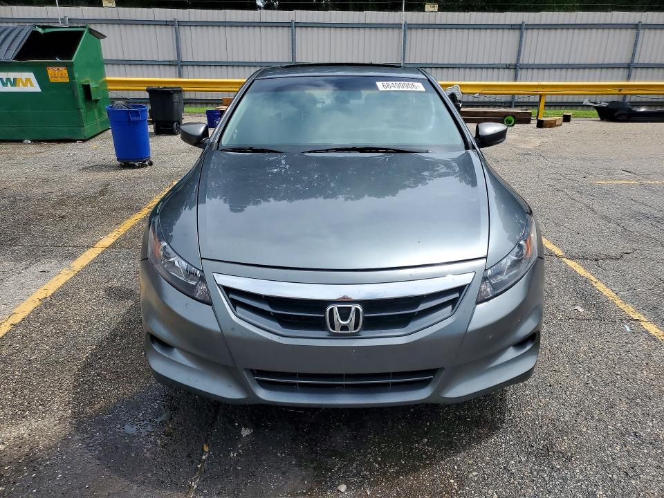 68499906 :رقم المزاد ، 1HGCS1B75BA008701 vin ، 2011 Honda Accord مزاد بيع