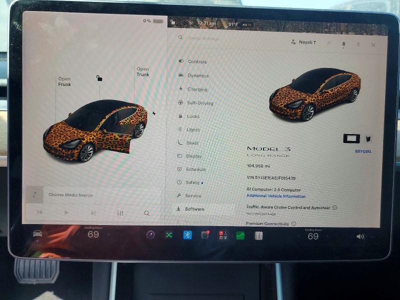 62431576 :رقم المزاد ، 5YJ3E1EA5JF015439 vin ، 2018 Tesla Model 3 مزاد بيع
