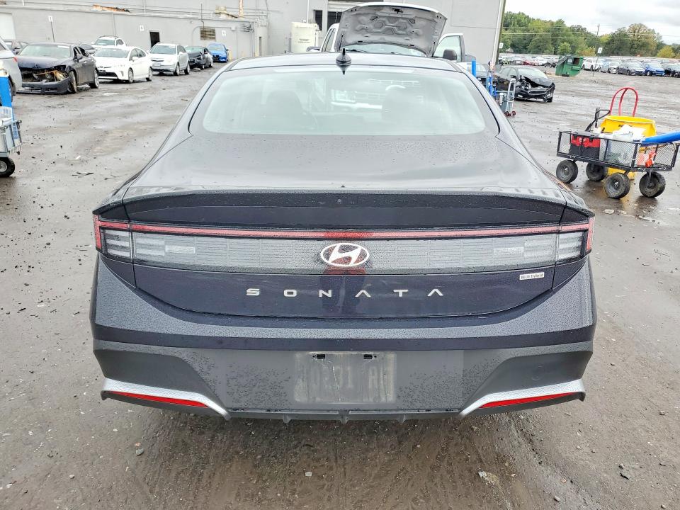 Продаж на аукціоні авто 2026 Hyundai Sonata Hybrid, vin: KMHL24JJXTA175355, номер лоту: 70314186