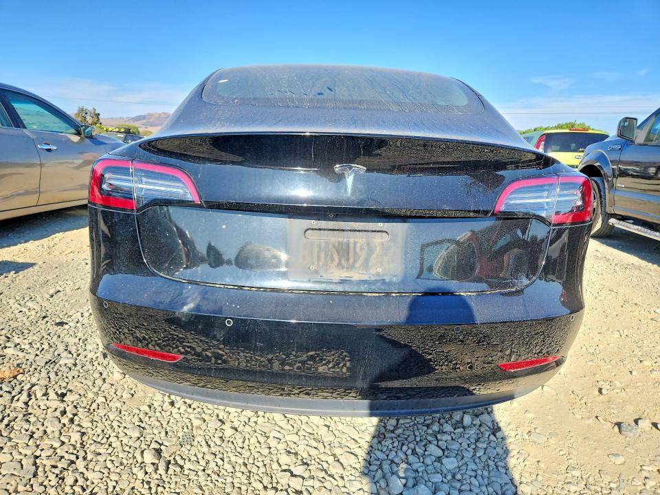 Продаж на аукціоні авто 2018 Tesla Model 3, vin: 5YJ3E1EA5JF109191, номер лоту: 69232956