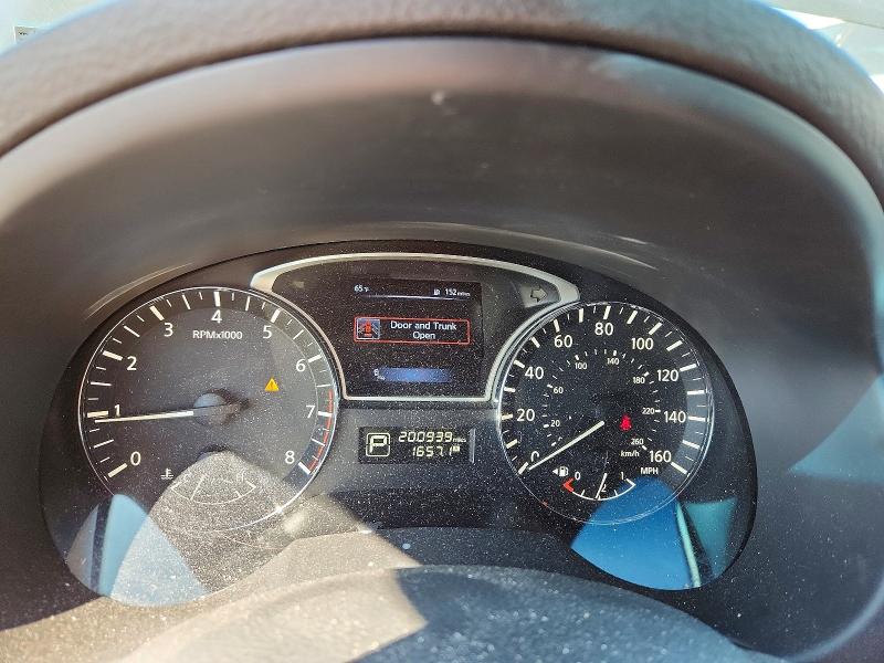 68667026 :رقم المزاد ، 1N4AL3AP1FC195029 vin ، 2015 Nissan Altima مزاد بيع