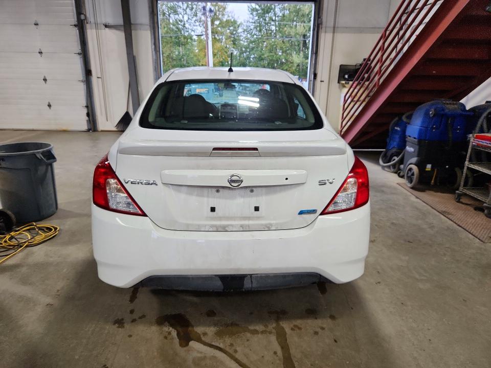 68328356 :رقم المزاد ، 3N1CN7AP4GL867288 vin ، 2016 Nissan Versa مزاد بيع