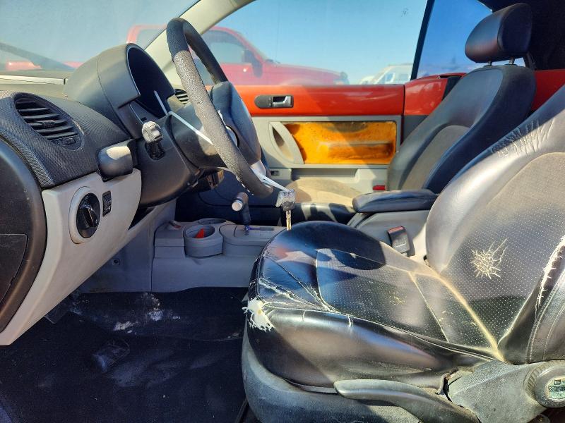 71443976 :رقم المزاد ، 3VWCM31Y24M316555 vin ، 2004 Volkswagen New Beetle مزاد بيع