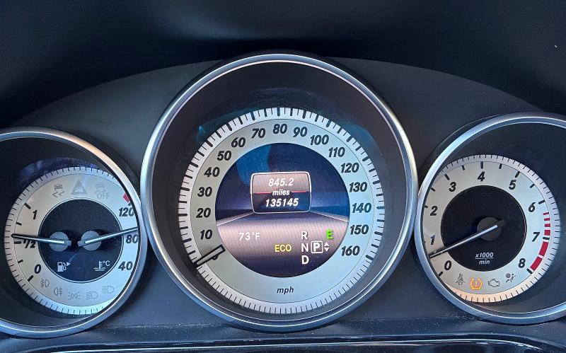 2014 Mercedes-benz E მანქანა იყიდება აუქციონზე, vin: WDDHF9BB4EA911153        , აუქციონის ნომერი: 69131646