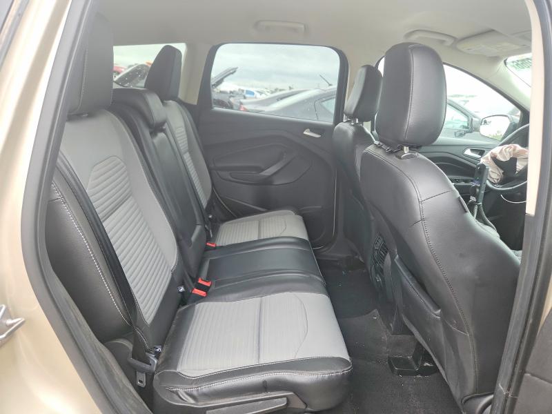 68511066 :رقم المزاد ، 1FMCU9GD9JUB44019 vin ، 2018 Ford Escape مزاد بيع