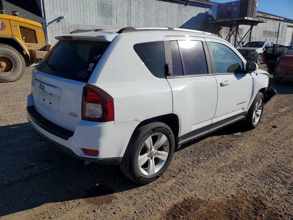 Продаж на аукціоні авто 2015 Jeep Compass, vin: 1C4NJDEBXFD259441, номер лоту: 70108246