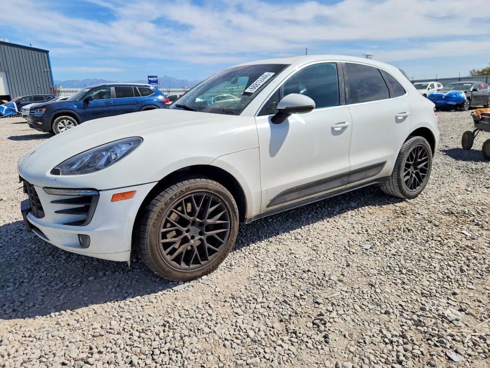 68812446 :رقم المزاد ، WP1AB2A50GLB45986 vin ، 2016 Porsche Macan مزاد بيع