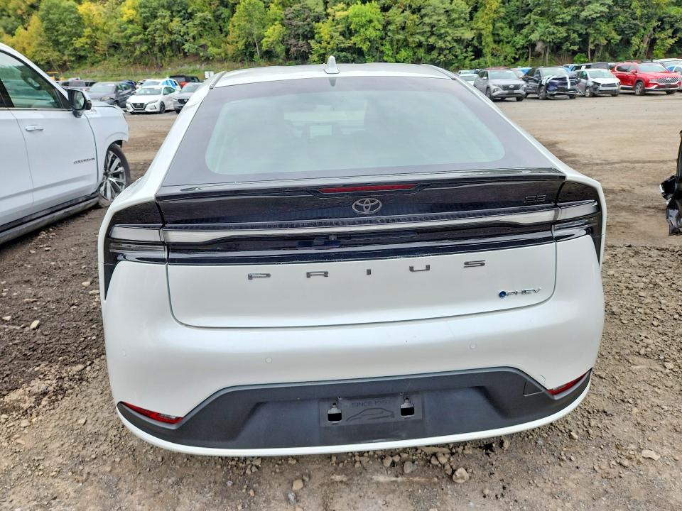 Auction sale of the 2025 Toyota Prius Plug-in Hybrid, vin: JTDACACU2S3053185, lot number: 70979306