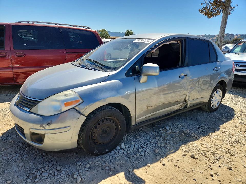 2011 Nissan Versa მანქანა იყიდება აუქციონზე, vin: 3N1BC1AP1BL497957, აუქციონის ნომერი: 68042476