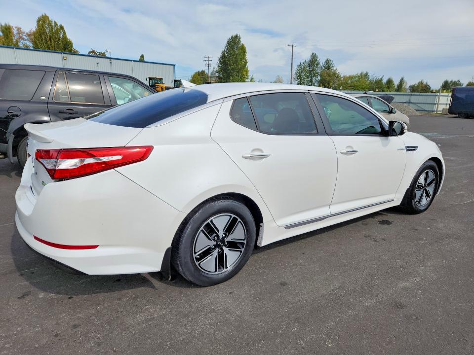 2013 Kia Optima მანქანა იყიდება აუქციონზე, vin: KNAGM4AD3D5052451, აუქციონის ნომერი: 70368366