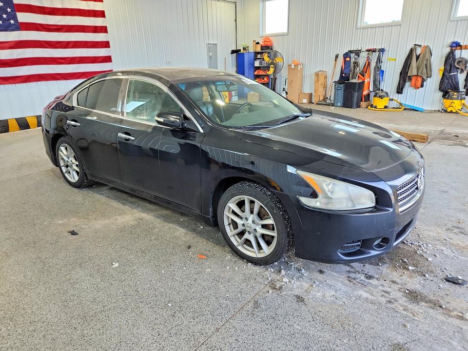 68134856 :رقم المزاد ، 1N4AA5AP0BC845321 vin ، 2011 Nissan Maxima مزاد بيع