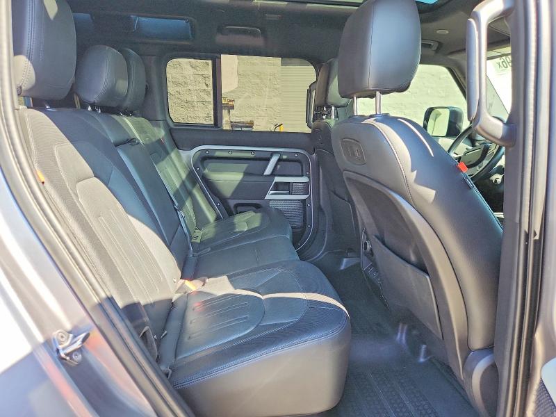 Auction sale of the 2021 Land Rover Defender, vin: SALE27RU2M2040338, lot number: 65949096