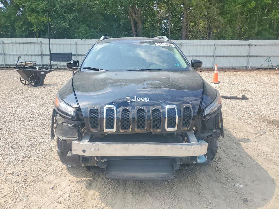 69114006 :رقم المزاد ، 1C4PJMCS3GW204895 vin ، 2016 Jeep Cherokee مزاد بيع