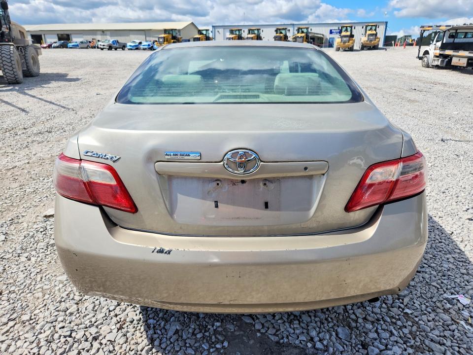 69971906 :رقم المزاد ، 4T1BE46K28U754690 vin ، 2008 Toyota Camry مزاد بيع