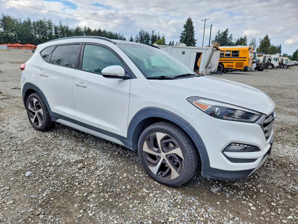 2018 Hyundai Tucson მანქანა იყიდება აუქციონზე, vin: KM8J3CA29JU791888, აუქციონის ნომერი: 68677796