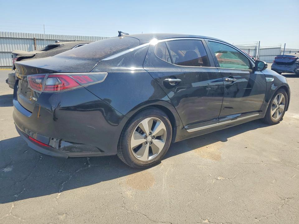 2015 Kia Optima მანქანა იყიდება აუქციონზე, vin: KNAGN4ADXF5080666, აუქციონის ნომერი: 67742836