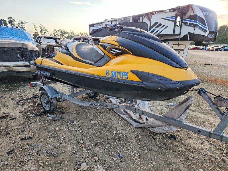 2013 Yam Jet Ski მანქანა იყიდება აუქციონზე, vin: YAMA1772E313, აუქციონის ნომერი: 68332686