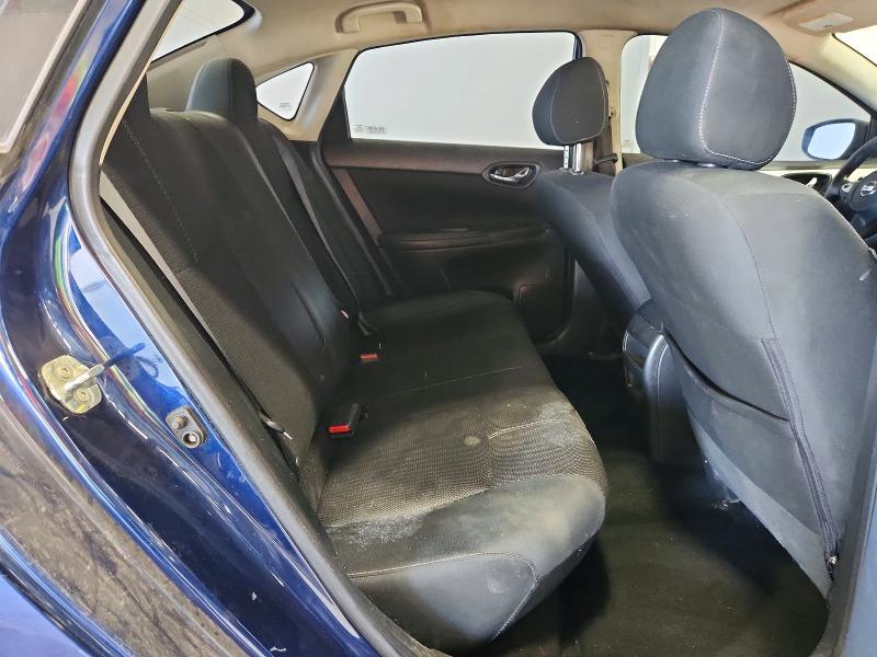 69394296 :رقم المزاد ، 3N1AB7AP6JY325992 vin ، 2018 Nissan Sentra مزاد بيع