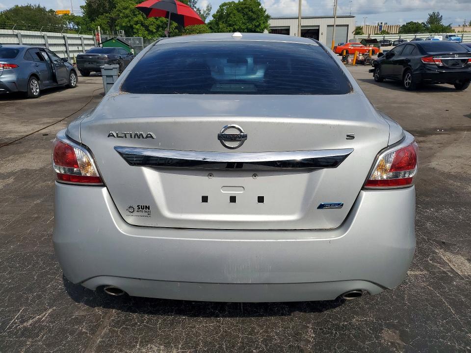 Продажа на аукционе авто 2014 Nissan Altima, vin: 1N4AL3AP8EN388880, номер лота: 69704196