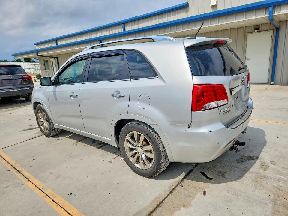 68635276 :رقم المزاد ، 5XYKW4A26CG213323 vin ، 2012 Kia Sorento مزاد بيع
