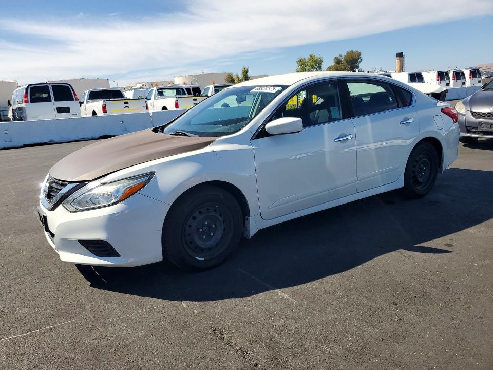 Продажа на аукционе авто 2017 Nissan Altima, vin: 1N4AL3AP6HC225435, номер лота: 68938376