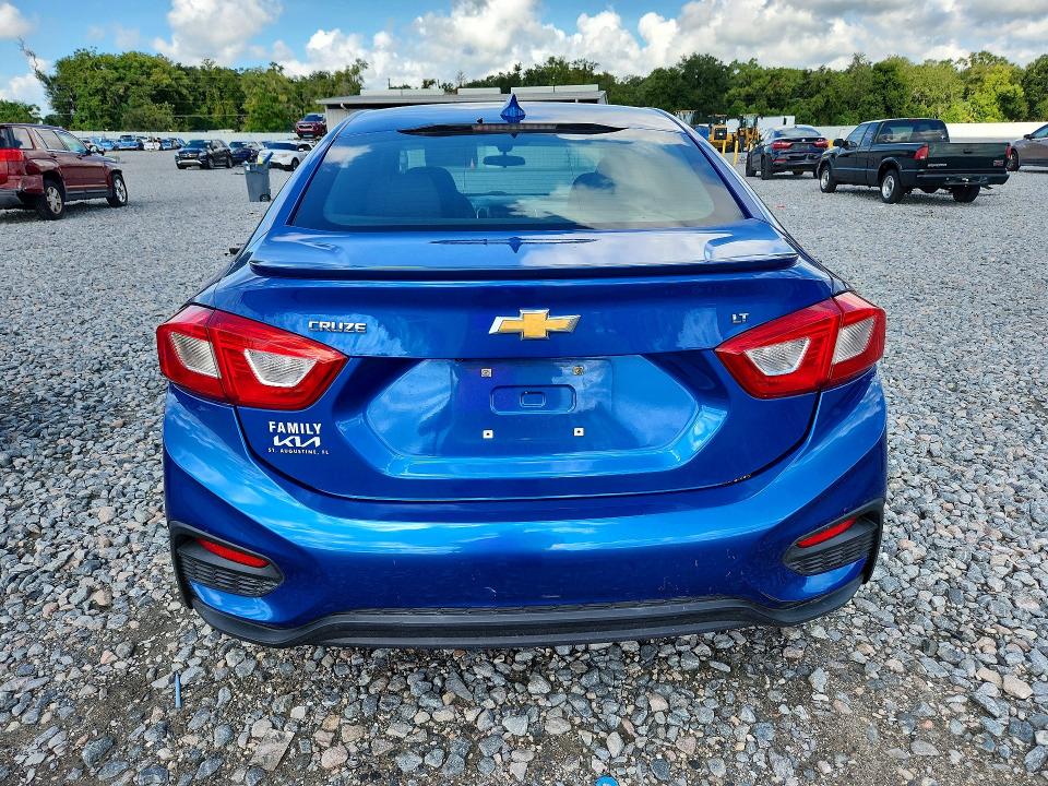 2017 Chevrolet Cruze მანქანა იყიდება აუქციონზე, vin: 1G1BE5SM3H7140451, აუქციონის ნომერი: 68025556