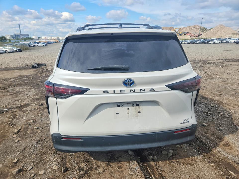 70352266 :رقم المزاد ، 5TDJRKEC7PS150011 vin ، 2023 Toyota Sienna مزاد بيع