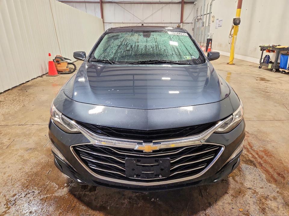 69877956 :رقم المزاد ، 1G1ZE5SX0LF076893 vin ، 2020 Chevrolet Malibu مزاد بيع