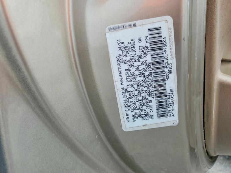 2001 Toyota Sienna მანქანა იყიდება აუქციონზე, vin: 4T3ZF13C61U397938, აუქციონის ნომერი: 70253346