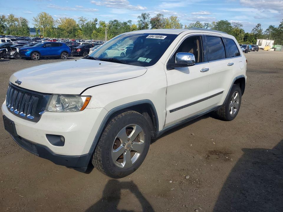 69474696 :رقم المزاد ، 1J4RR5GG5BC702744 vin ، 2011 Jeep Grand Cherokee مزاد بيع