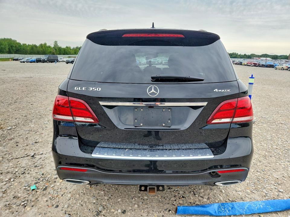 67608056 :رقم المزاد ، 4JGDA5HB5JB188257 vin ، 2018 Mercedes-benz Gle مزاد بيع