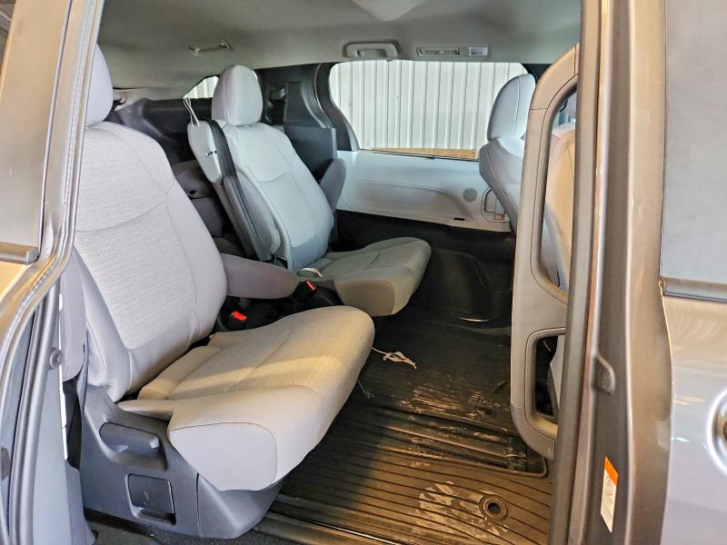 66834726 :رقم المزاد ، 5TDKRKECXTS296627 vin ، 2026 Toyota Sienna مزاد بيع