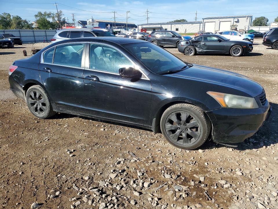 70948676 :رقم المزاد ، 1HGCP26779A127605 vin ، 2009 Honda Accord Ex مزاد بيع